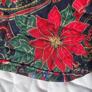 TABLE RUNNER Poinsettia, Reindeer & Santa